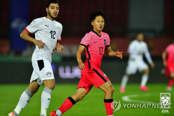 그라운드 누비는 이승우 [대한축구협회 제공. 재판매 및 DB 금지]