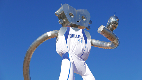 달라스 매버릭스와 시청의 경기장 개발 논의가 새 국면을 맞았다. [사진 출처: shutterstock]