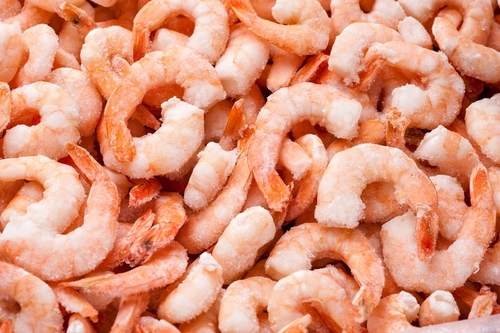 FDA가 전국 대형 유통망에서 판매된 냉동 새우 제품을 리콜했다고 밝혔다. (사진 출처:shutterstock)