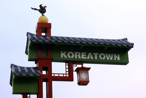 2024년 미국 내 한인 인구가 220만 명을 넘어섰다.(사진 출처:Walter Cicchetti / Shutterstock)