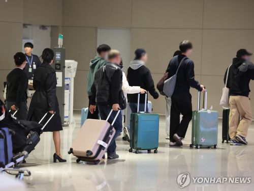 이란·사우디 체류 한국인들 인천공항 통해 무사 귀국 [사진 출처: shutterstock]