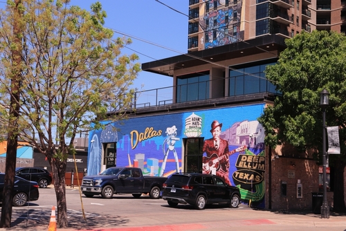 달라스 딥엘럼(Deep Ellum) 지역 주민과 상인들이 치안 문제에 대한 실질적인 대책 마련을 촉구하고 나섰다. 