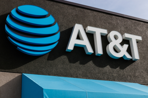 AT&amp;T 고객들이 지난해 발생한 두 차례 대규모 데이터 유출 사건과 관련해 최대 7,500달러까지 보상받을 수 있게 됐다. (사진 출처:shutterstock)