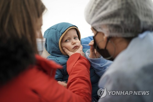 북텍사스 지역에서 소아 청소년들의 독감, RSV, 그리고 코로나19 사례가 빠르게 증가하고 있다.