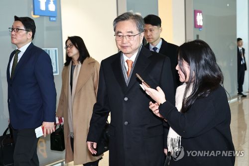 조현 외교부 장관이 3일 마코 루비오 미국 국무부 장관과 한미외교장관회담을 갖기 위해 미국 워싱턴DC로 출국했다. [사진 출처: 연합뉴스]