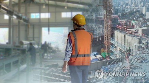한국 건설사 10곳 중 4곳이 이자도 감당하지 못하는 ‘잠재 부실기업’ 상태인 것으로 드러났다.(사진 출처:연합뉴스)