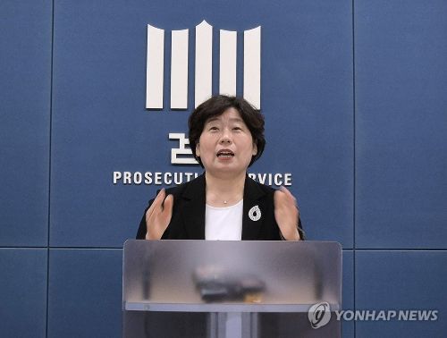 조은석 내란 특별검사가 윤석열 전 대통령에 대한 체포영장을 청구했다.(사진 출처:연합뉴스)