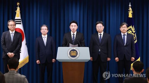 이재명 대통령이 민생과 경제 정책의 안정적 추진을 위한 대통령실 1차 인선을 단행했다. (사진 출처:연합뉴스)
