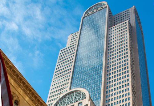 달라스 중심 업무지구의 상징적 건물인 코메리카 타워 (Comerica Tower)가 복합용도 공간으로 다시 태어난다. 