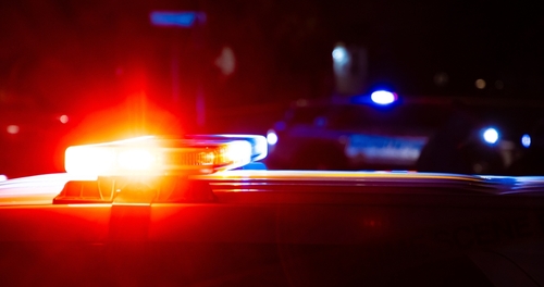 텍사스 유리스(Euless)의 한 술집 앞에서 싸움이 벌어져 남성이 총에 맞아 숨졌다. (사진 출처:shutterstock)