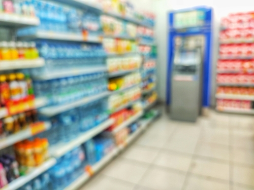 텍사스 포트워스의 한 편의점에서 현금자동입출금기를 훔치려다 실패한 두 남성을 경찰이 추적하고 있다.[사진 출처: shutterstock]