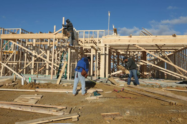 달라스 지역은 지난해 건축 부문 일자리 1만 2,300개를 추가했다.