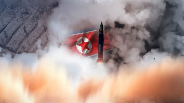 17일 단거리 탄도미사일을 발사한 북한이 18일 오전에는 장거리 탄도미사일을 발사했다.