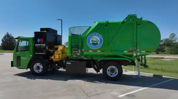 플레이노, 북텍사스 최초로 쓰레기 수거용 전기트럭 도입 (사진 출처: City of Plano, Texas YOUTUBE 캡처)