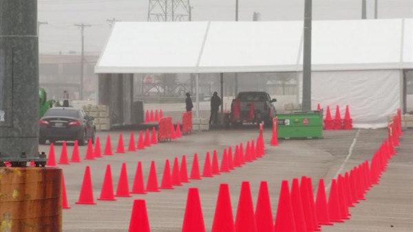 페어 파크 백신 접종소가 한파로 인해 20일까지 운영을 중단했다. (사진 출처: NBC5)