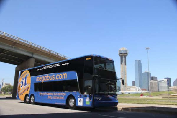 Megabus (사진 출처:www.dallasnews.com캡처)