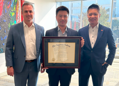 뉴욕 라이프 최현덕 대표(사진 중앙)