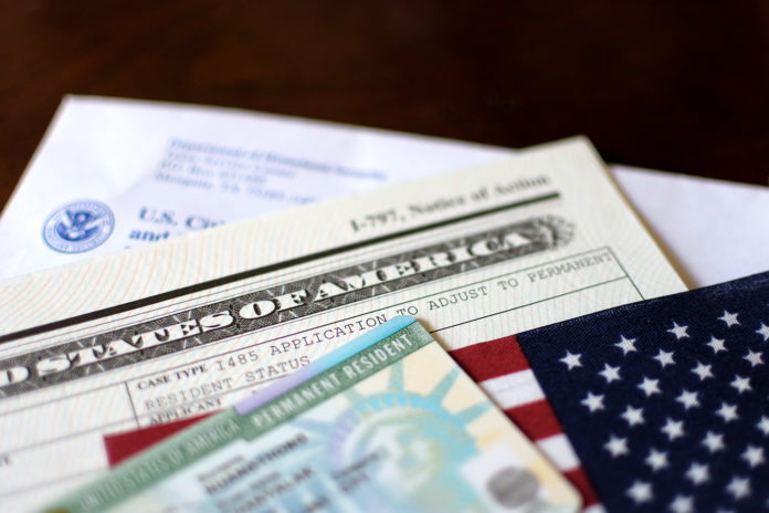 국무부(DOS)는 2024년 4월 영주권 문호(April Visa Bulletin)를 발표했다.