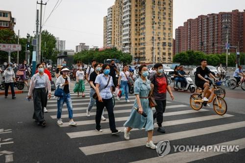 29일 베이징 거리의 시민들 (사진 출처: 연합뉴스)